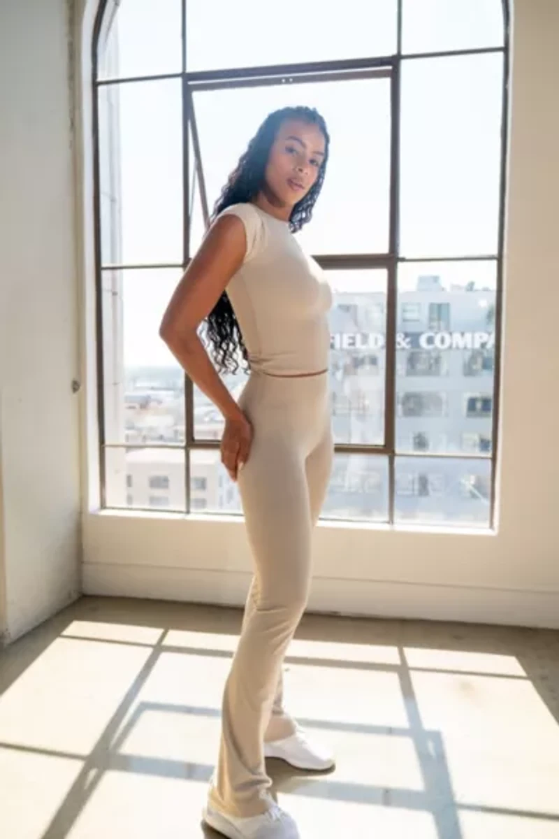 Vitality Cloud II™ Flare Pant