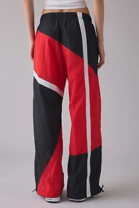 Nike Sportswear Loose Woven Open-Hem Pants