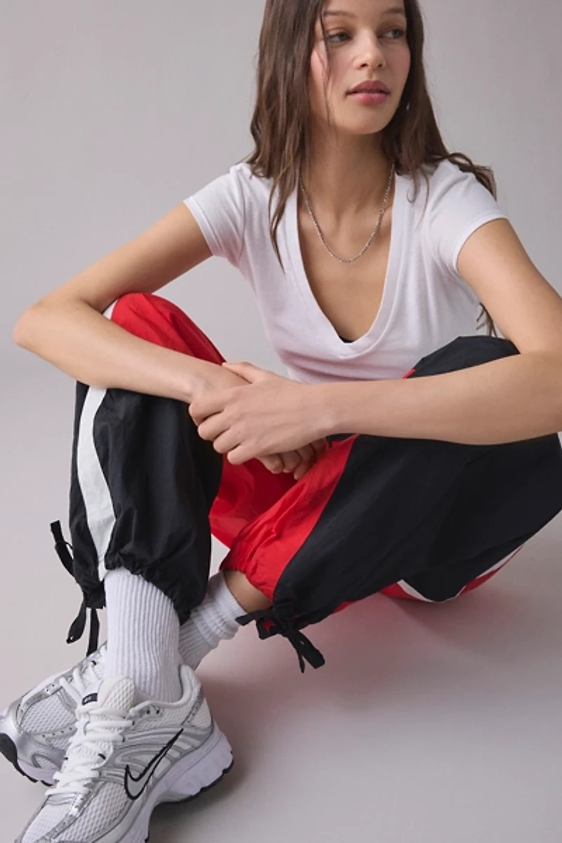 Nike Sportswear Loose Woven Open-Hem Pants
