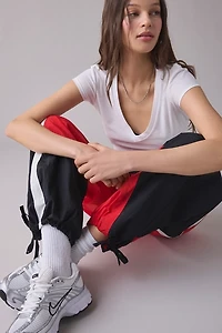 Nike Sportswear Loose Woven Open-Hem Pants