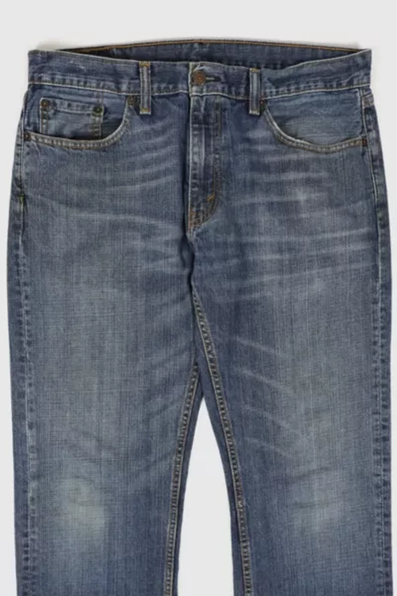 Vintage Levi’s® Relaxed Straight Fit Jeans
