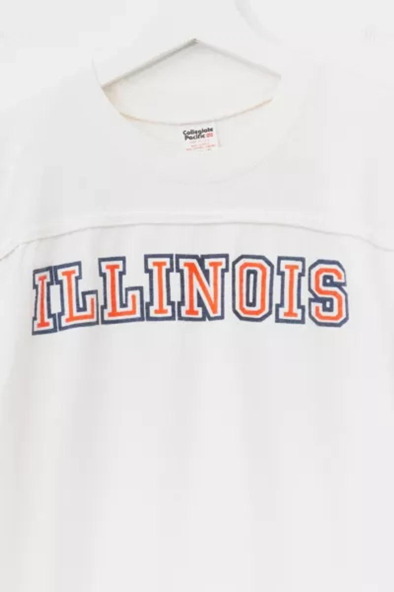 Vintage 1980s Distressed Illinois Spell Out 3/4 Sleeve Graphic T-Shirt Made in USA