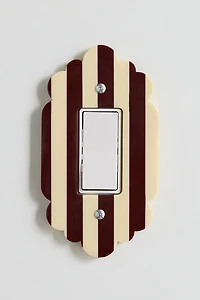 Marnie Scalloped Resin Switch Plate