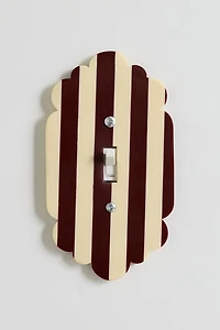 Marnie Scalloped Resin Switch Plate