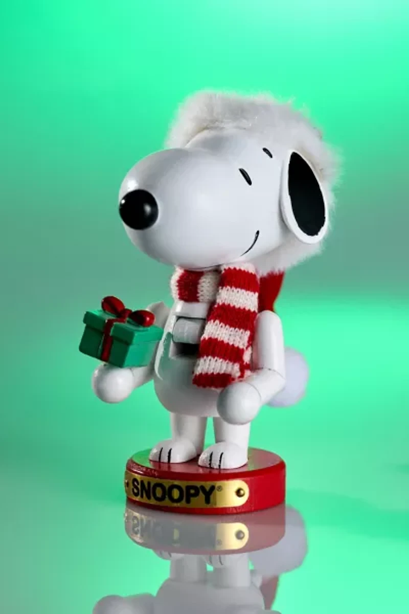 Peanuts Little Legends Snoopy Nutcracker Figure