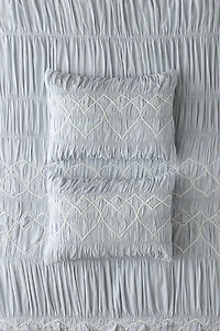 Sweetheart Smocked Sham Set