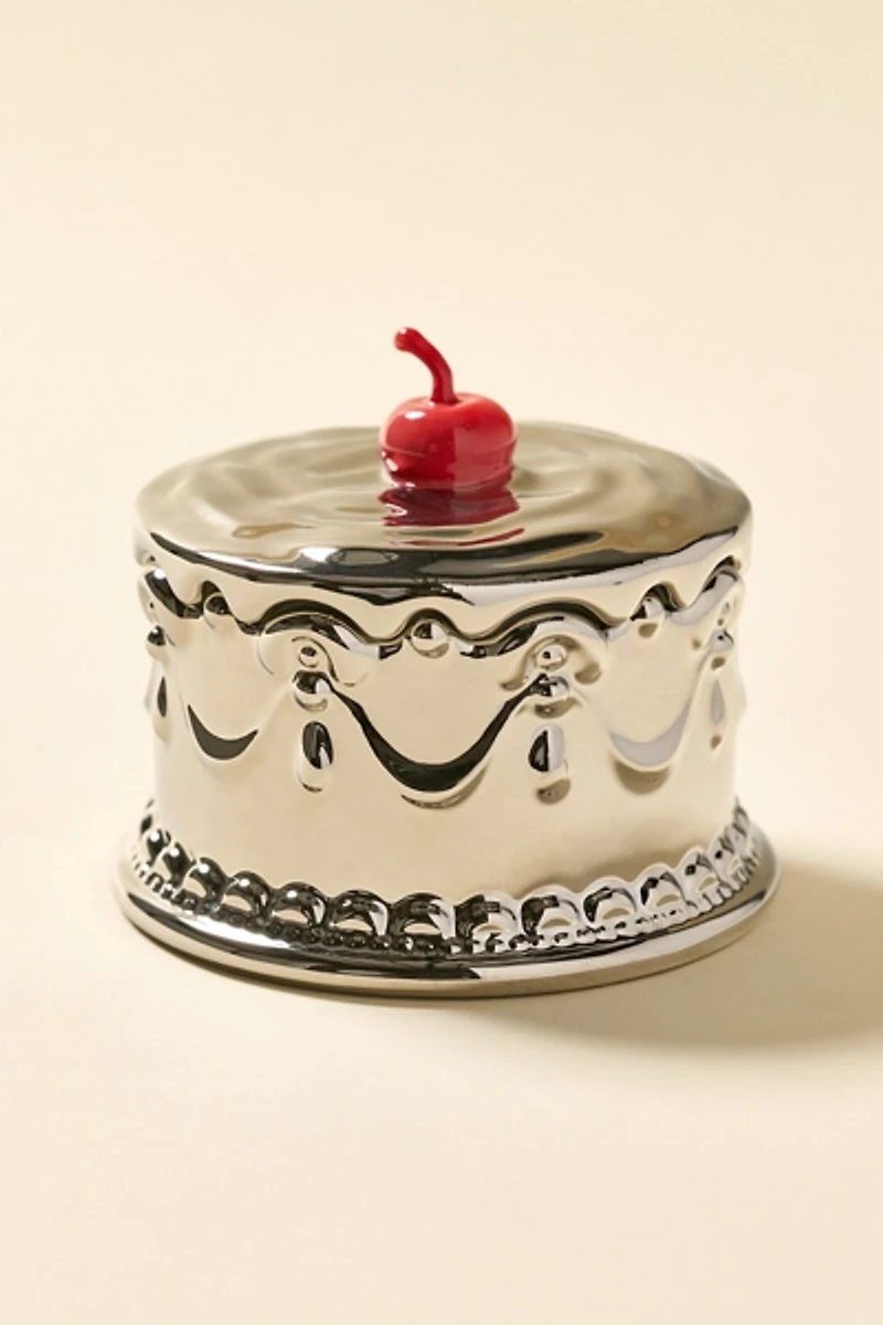 Chrome Cake 7 oz Scented Candle