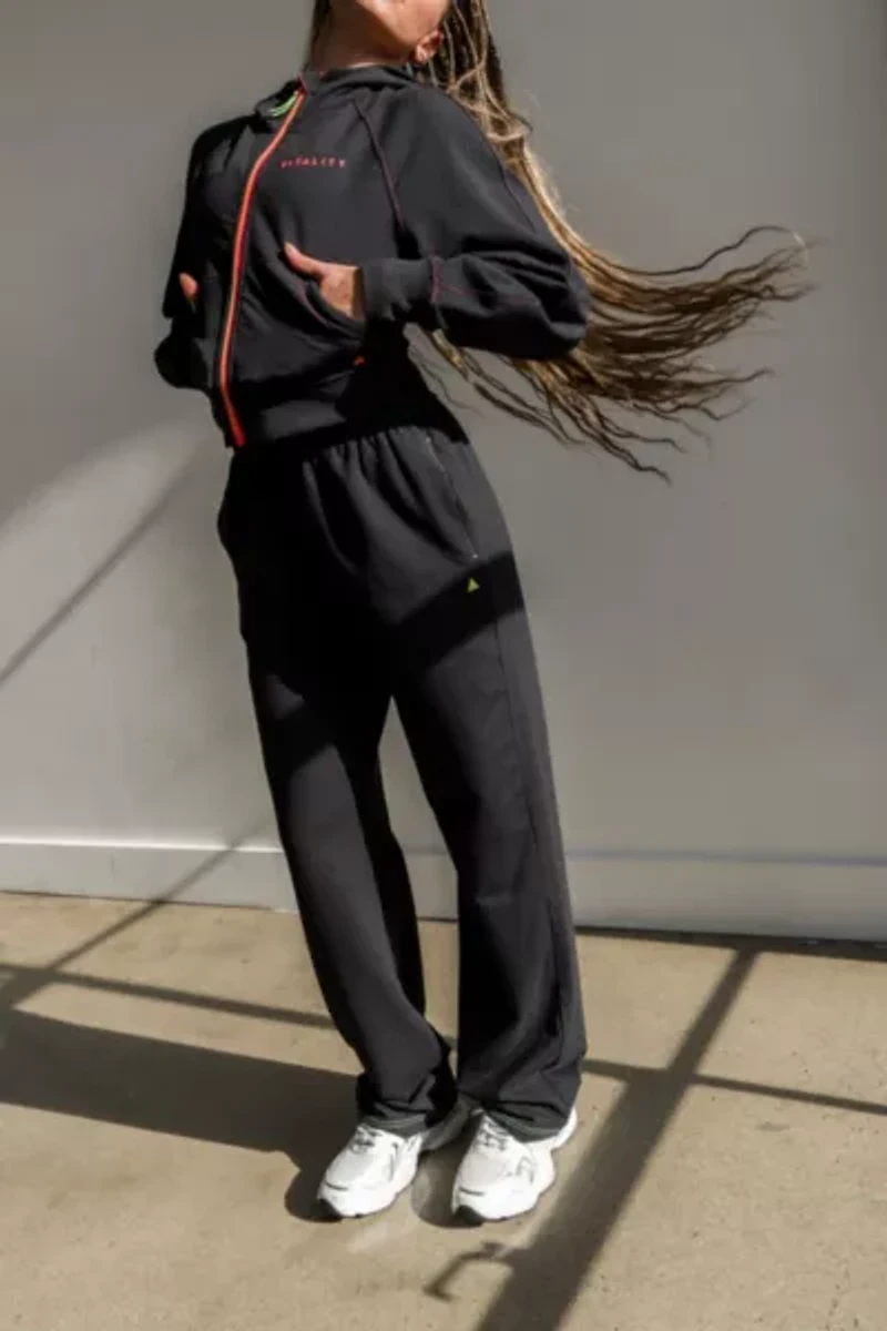 Vitality Studio Sweatpant