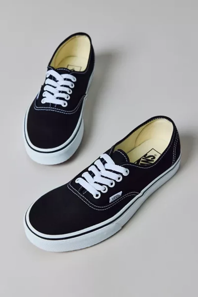 Vans Unisex Authentic Sneaker