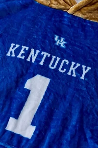 University Of Kentucky Wildcat Snugible Blanket Hoodie Sweatshirt & Pillow