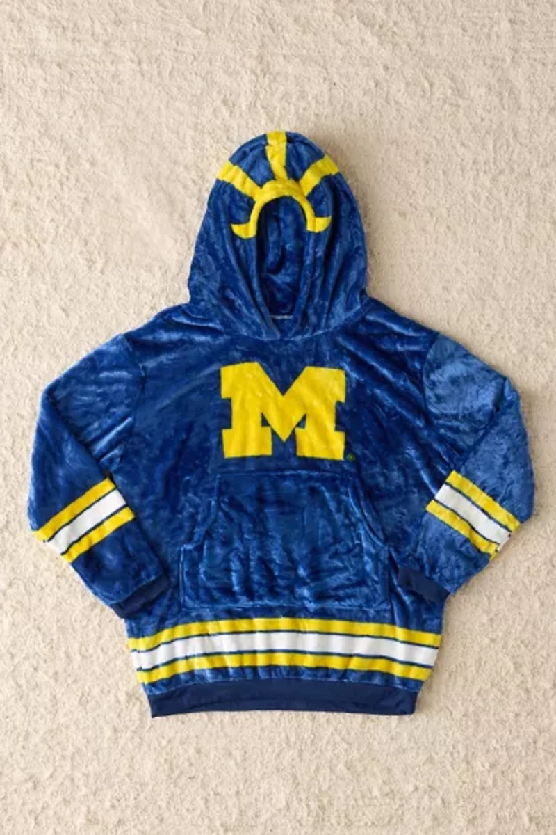 University Of Michigan Helmet Snugible Blanket Hoodie Sweatshirt & Pillow