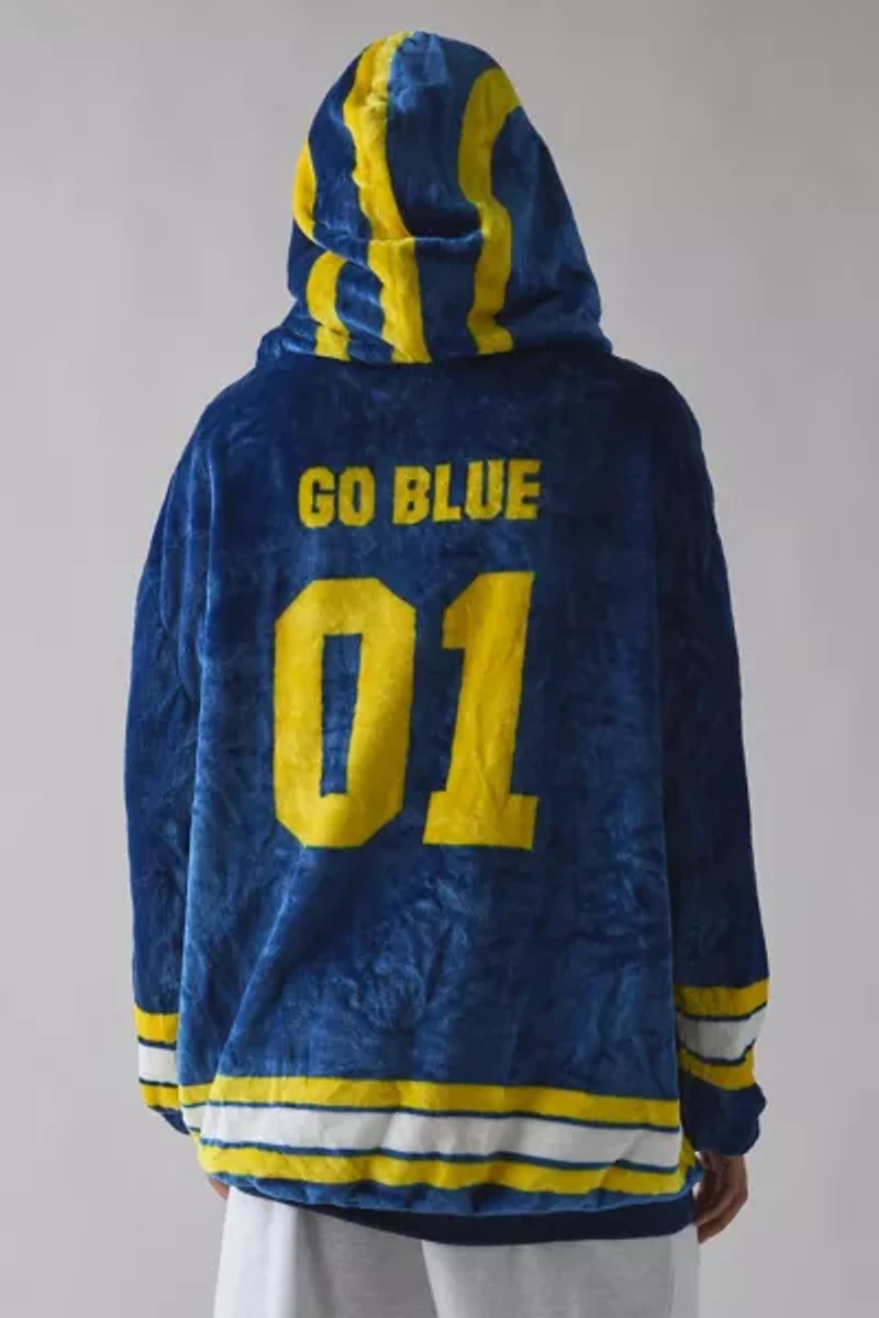 University Of Michigan Helmet Snugible Blanket Hoodie Sweatshirt & Pillow