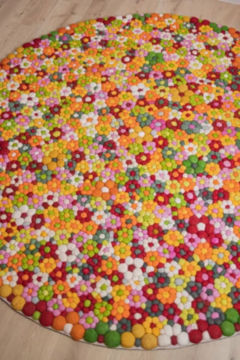 YaYa & Co. Lolly Organic Wool Floral Rug