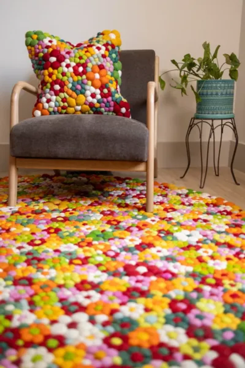 YaYa & Co. Lolly Organic Wool Floral Rug