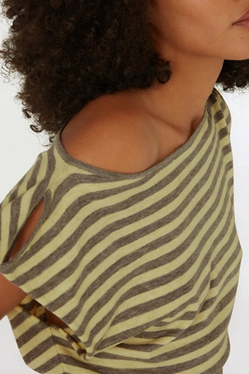 BDG Bailey Banded Short Sleeve Dolman Sweater