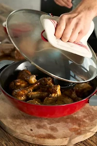 STAUB Cast Iron 4.5-qt Perfect Pan