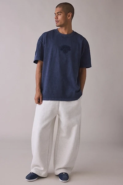 Pro Standard NBA New York Knicks Team Logo Washed Cotton Tee