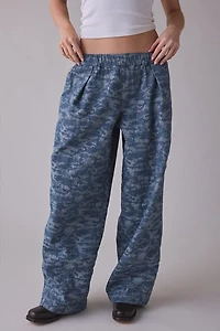 BDG Bobbi Printed Baggy Pull-On Jean