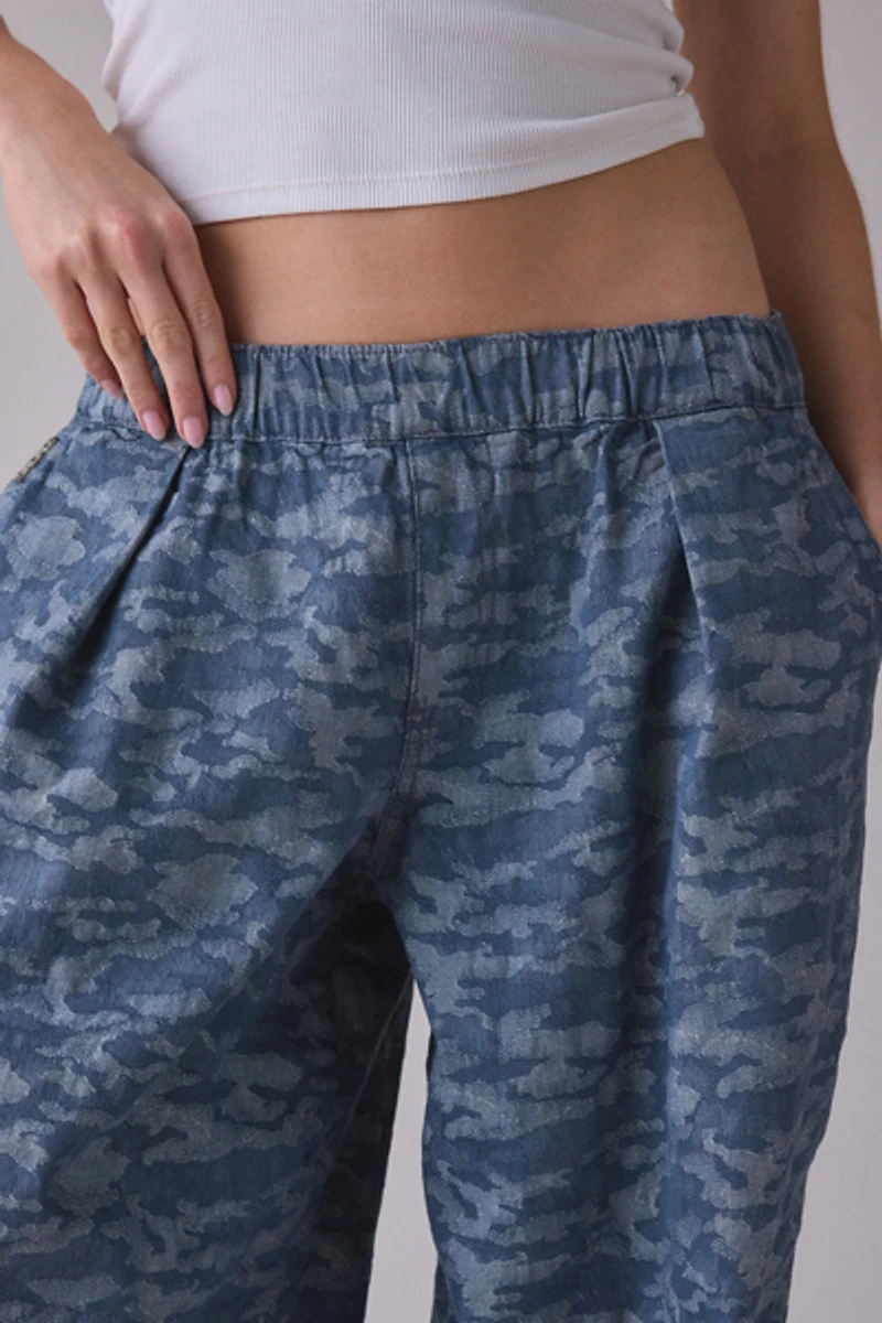 BDG Bobbi Printed Baggy Pull-On Jean