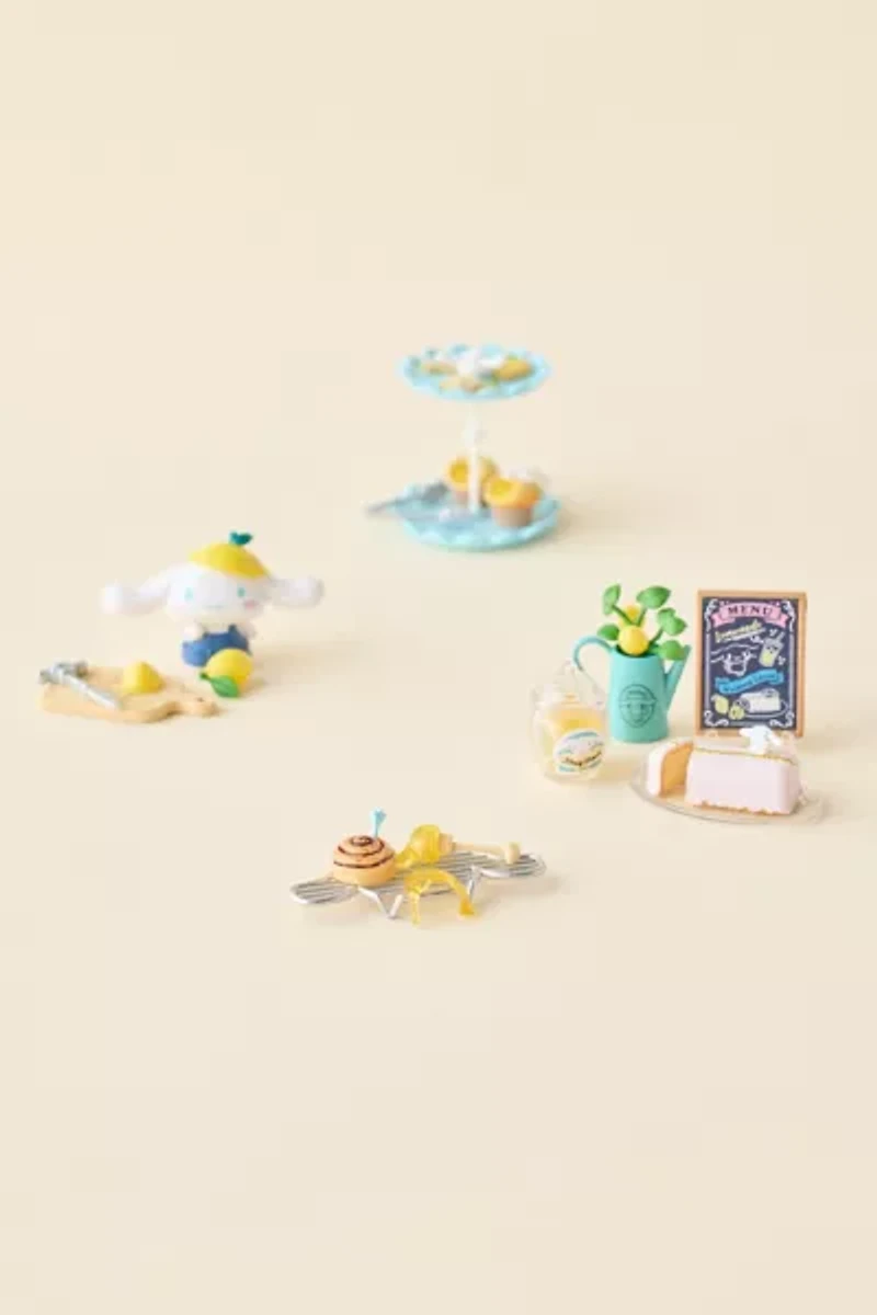 Re-Ment Sanrio Hello Kitty Cinnamoroll Lemonade Stand Series Blind Box Figure