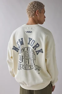 Pro Standard NBA New York Knicks Graphic Oversized Crew Neck Sweatshirt