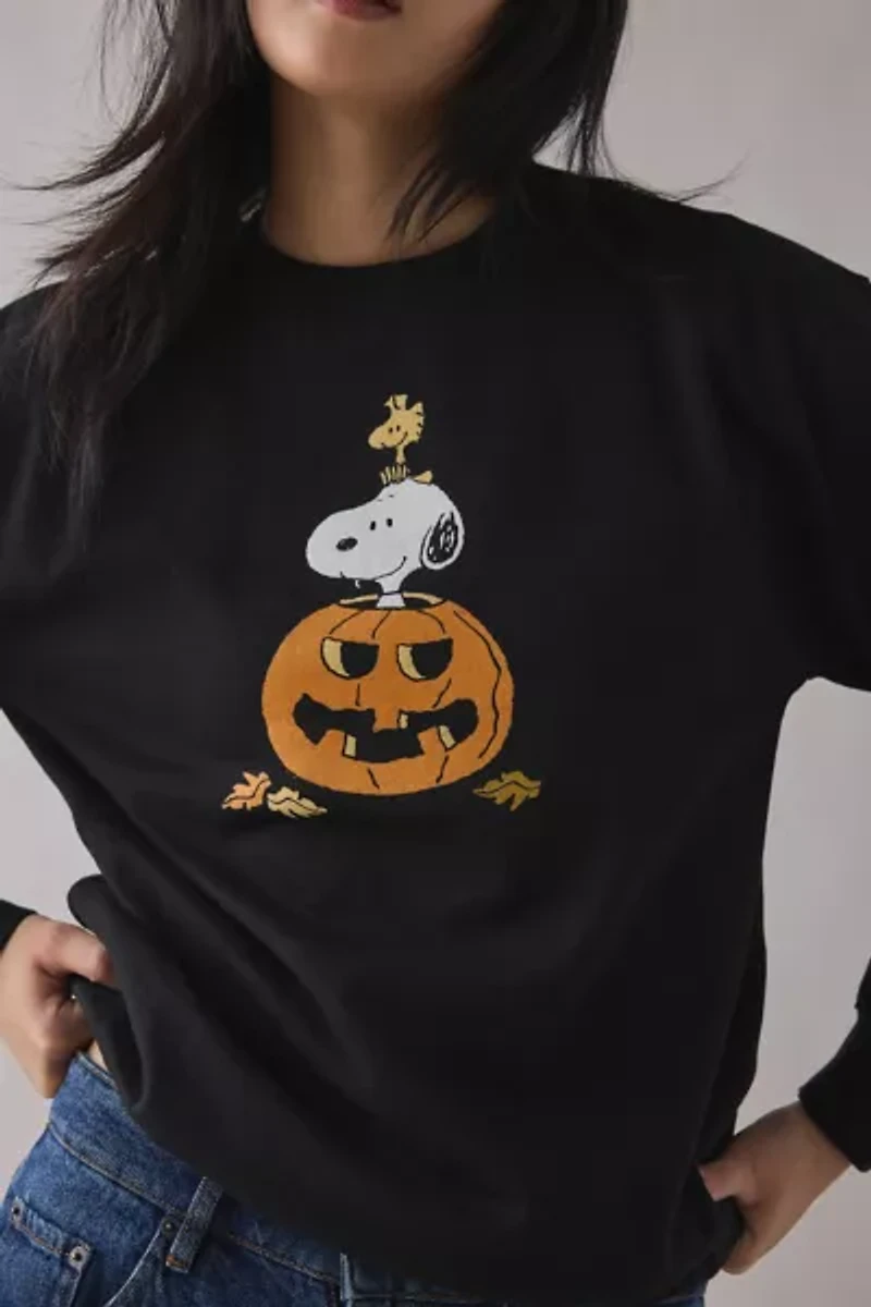 Peanuts Snoopy Jack-O-Lantern Graphic Crew Neck Pullover