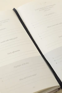 The Five-Minute Journal By Intelligent Change