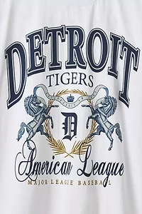 Mitchell & Ness MLB Team Logo Graphic Tee