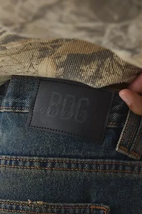 BDG Kenny Destructed Flare Jean