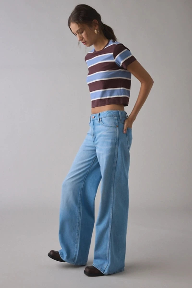 Wrangler Worldwide Ultra Soft Mid-Rise Wide Leg Jean