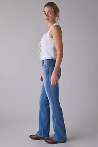 Wrangler Wrancher Driftwood Dust Mid-Rise Boocut Jean