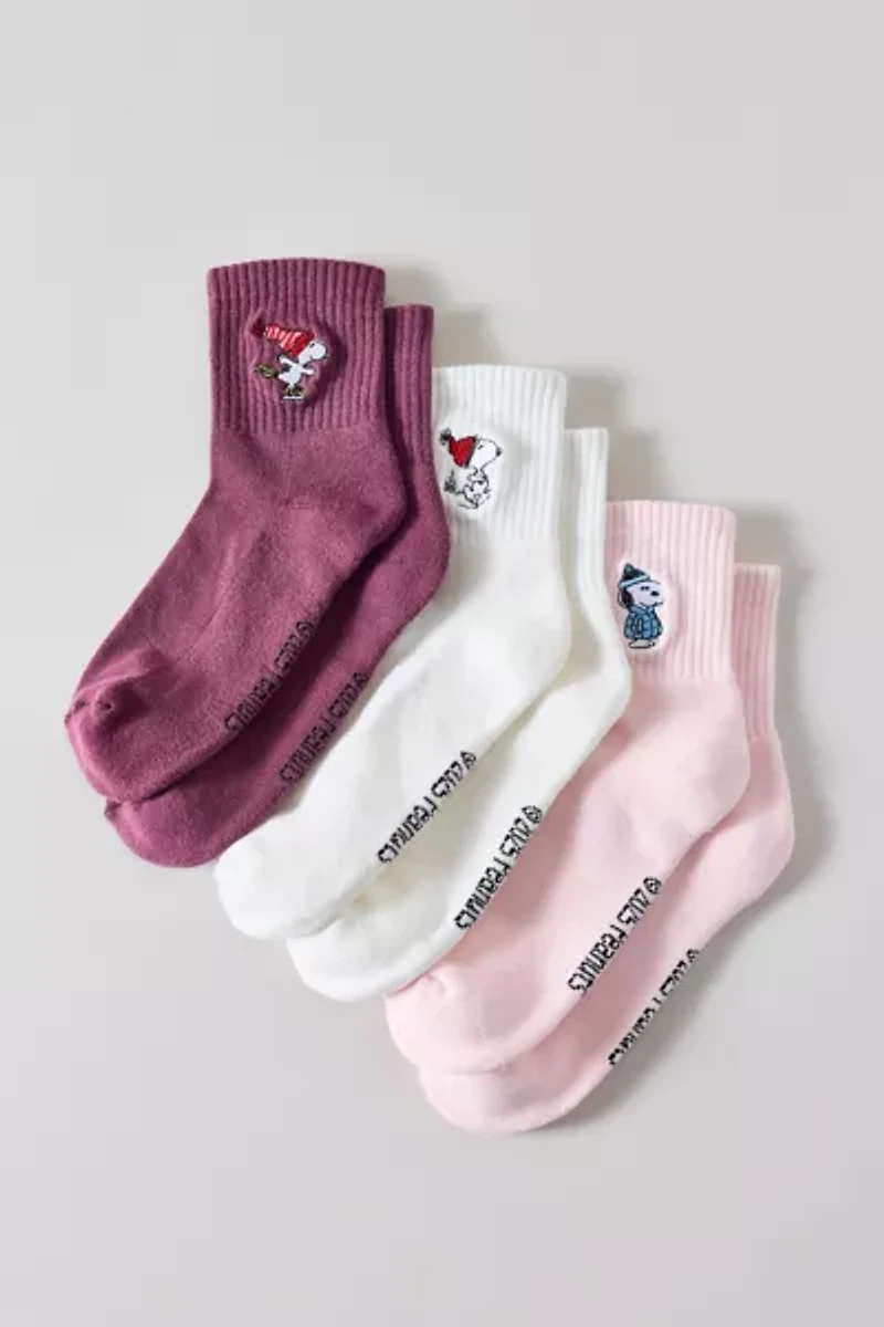 Peanuts Snoopy In Winter Crew Sock 3-Pack