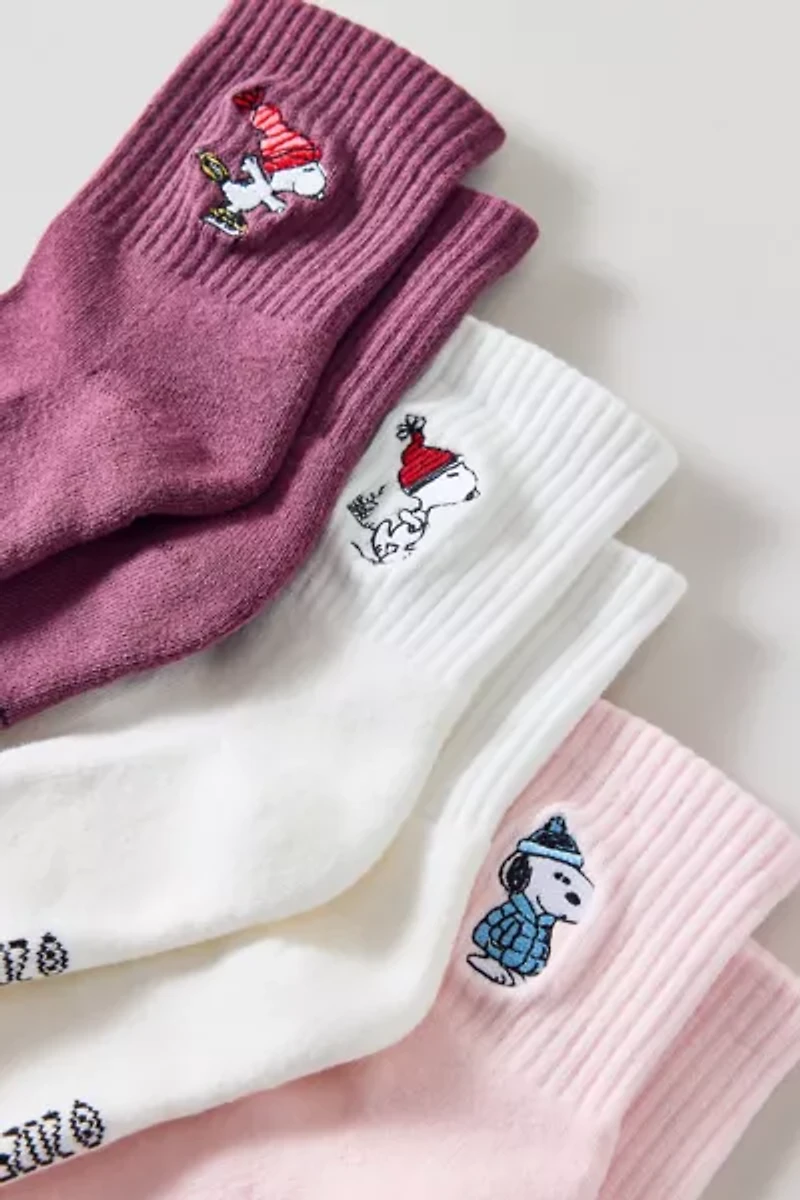 Peanuts Snoopy In Winter Crew Sock 3-Pack