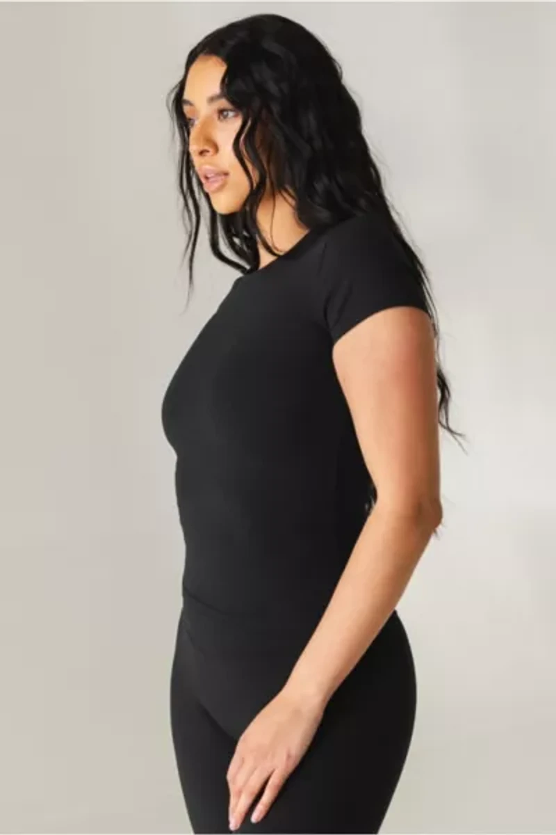 Vitality Basis Full Tee