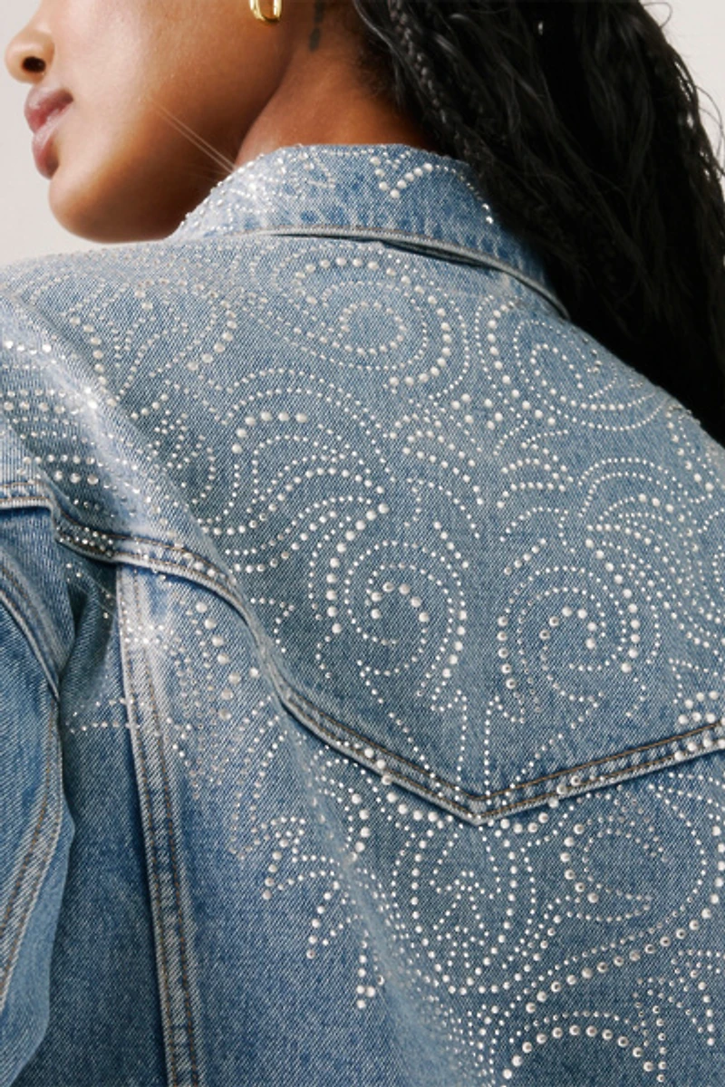 BEYONCÉ X LEVI’S® ‘90s Shrunken Trucker Denim Jacket