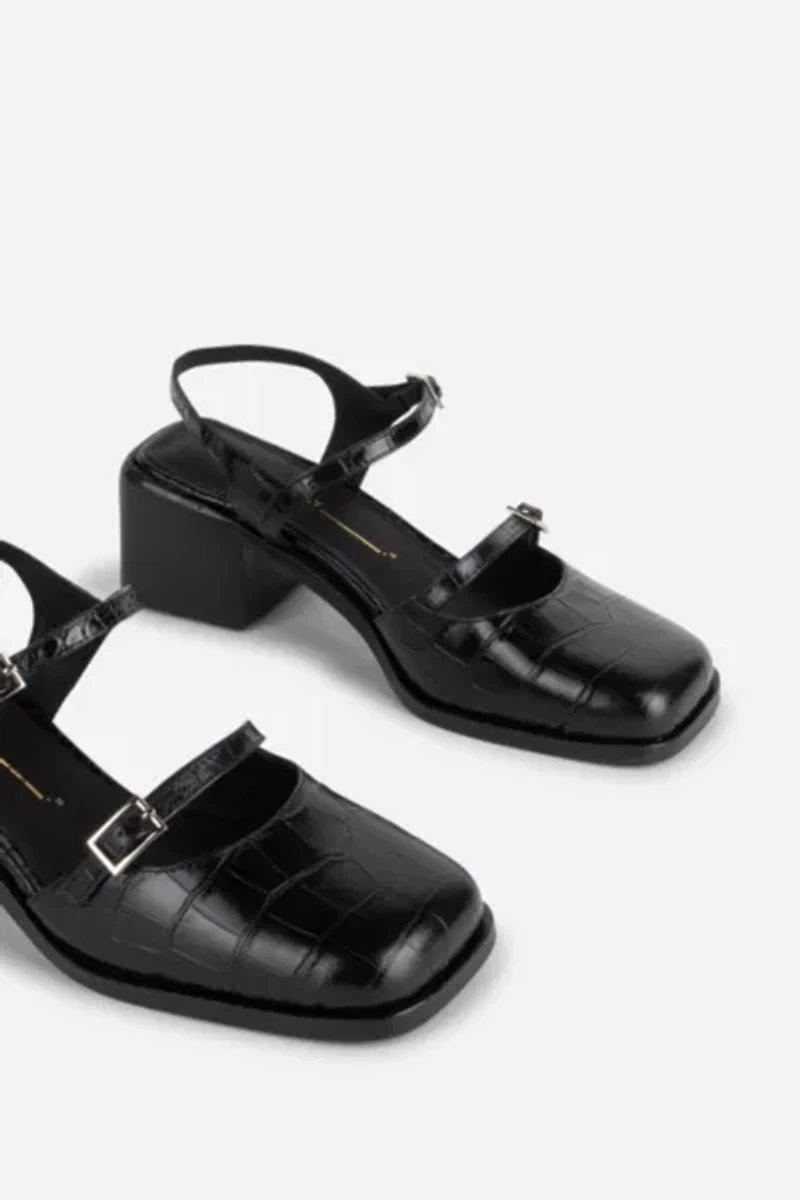 Intentionally Blank Mitzi Mary Jane Block Heel