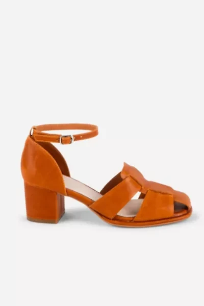 Intentionally Blank April Leather Fisherman Heel