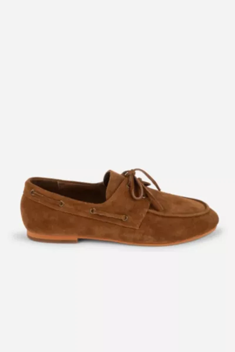 Intentionally Blank Pixie Boat Shoe