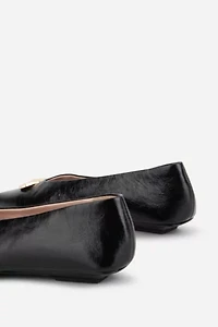 Intentionally Blank Celda Crinkle Ballet Flat
