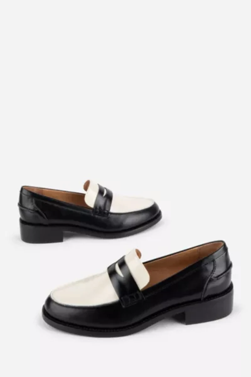 Intentionally Blank Next Door Penny Loafer