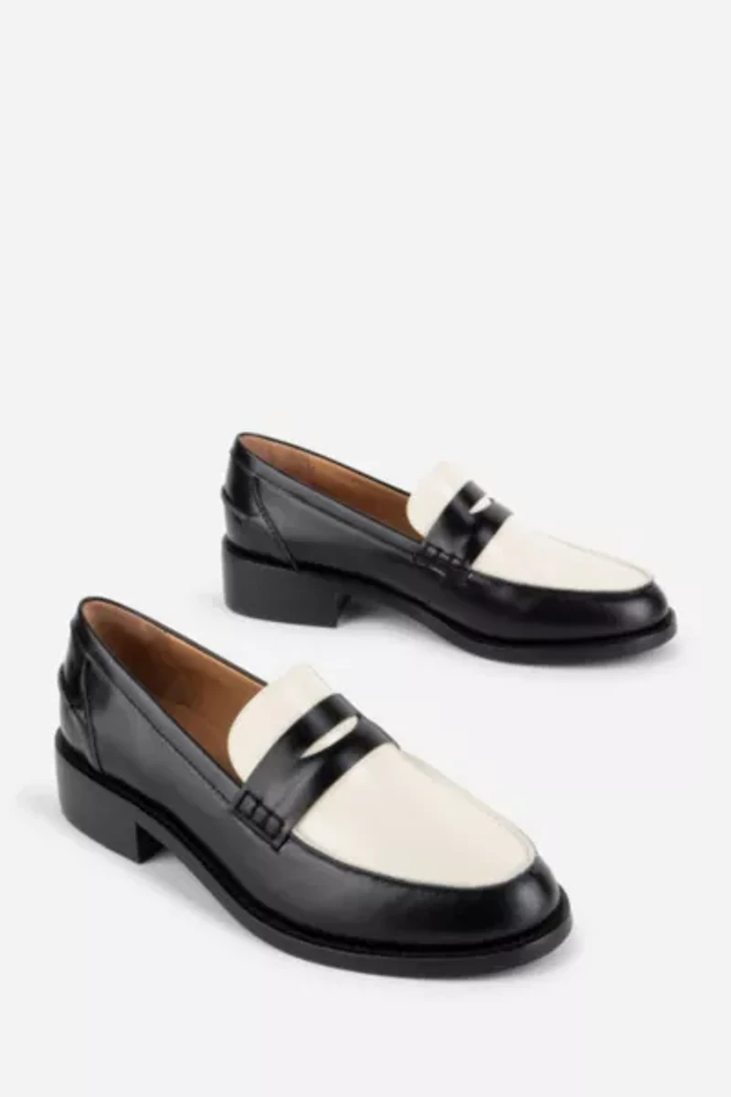 Intentionally Blank Next Door Penny Loafer