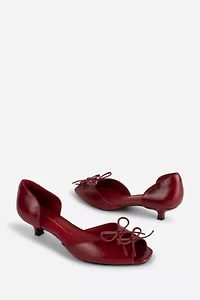 Intentionally Blank Carol Peep Toe Kitten Heel