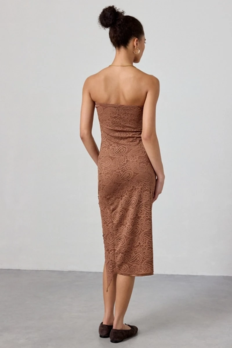 UO Samara Stretch Lace Strapless Midi Dress