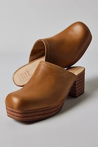 Frye Campus Clog