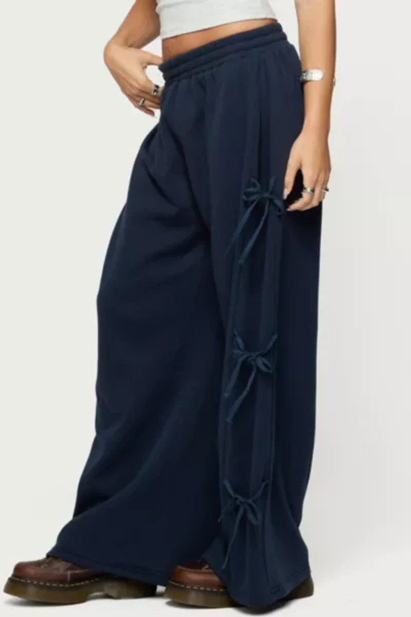 Edikted Claudette Baggy Ribbon Sweatpants