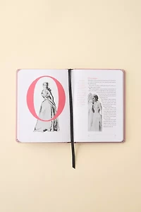 The Little Dictionary Of Fashion: A Guide To Dress Sense For Every Woman By Christian Dior