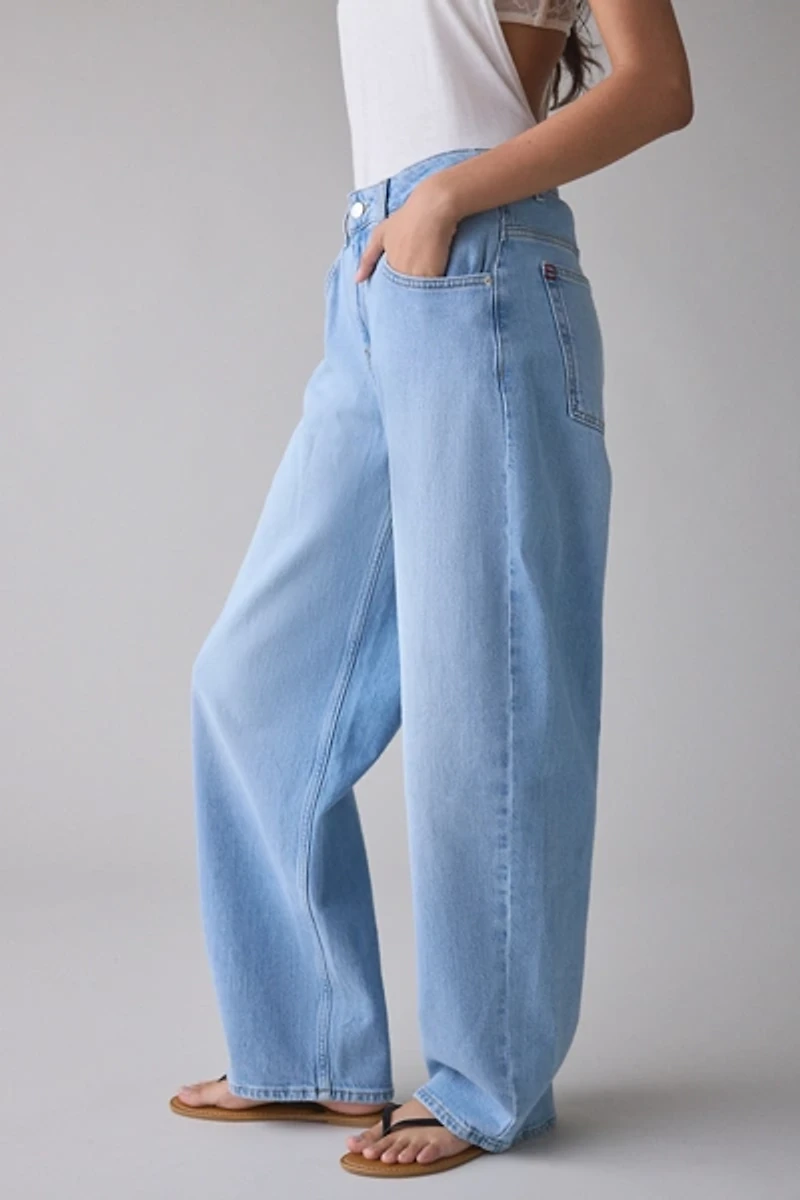 BDG Bella Baggy Comfort Stretch Jean