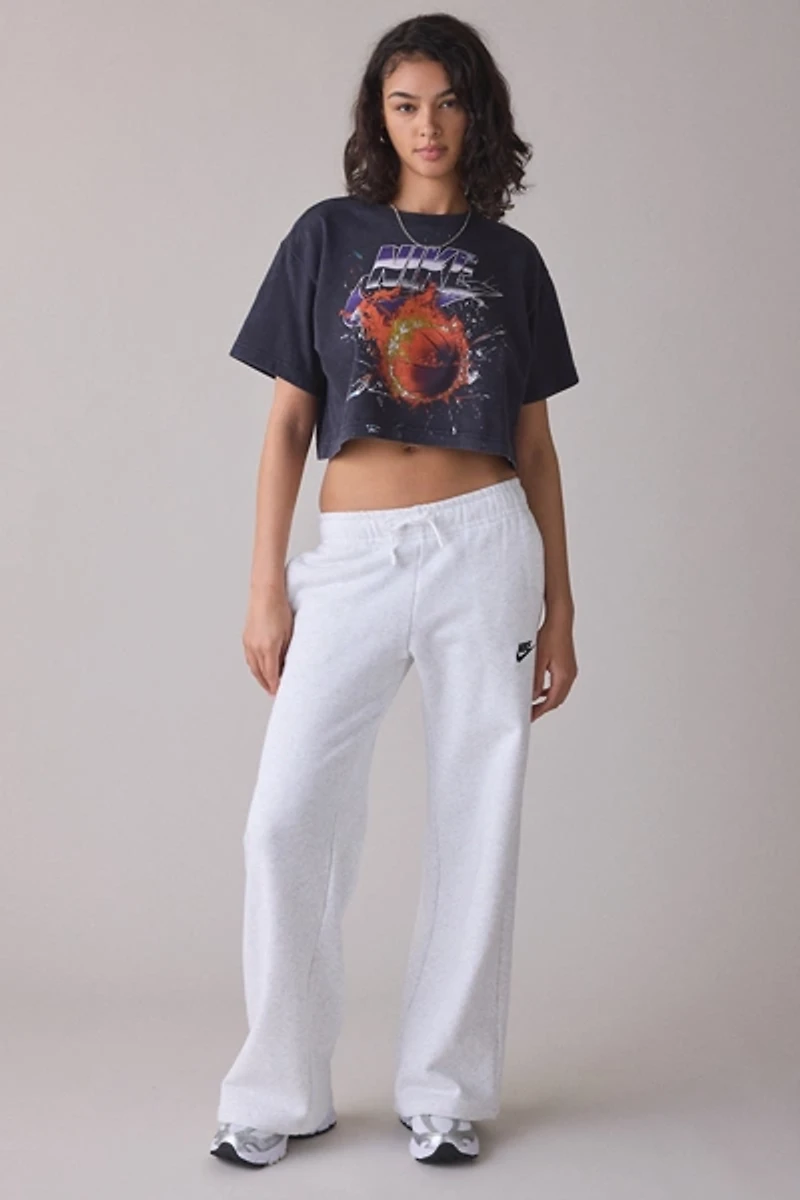 Nike Short Sleeve Basketball Graphic Tee