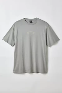 Oakley Liquid Grid Graphic Tee
