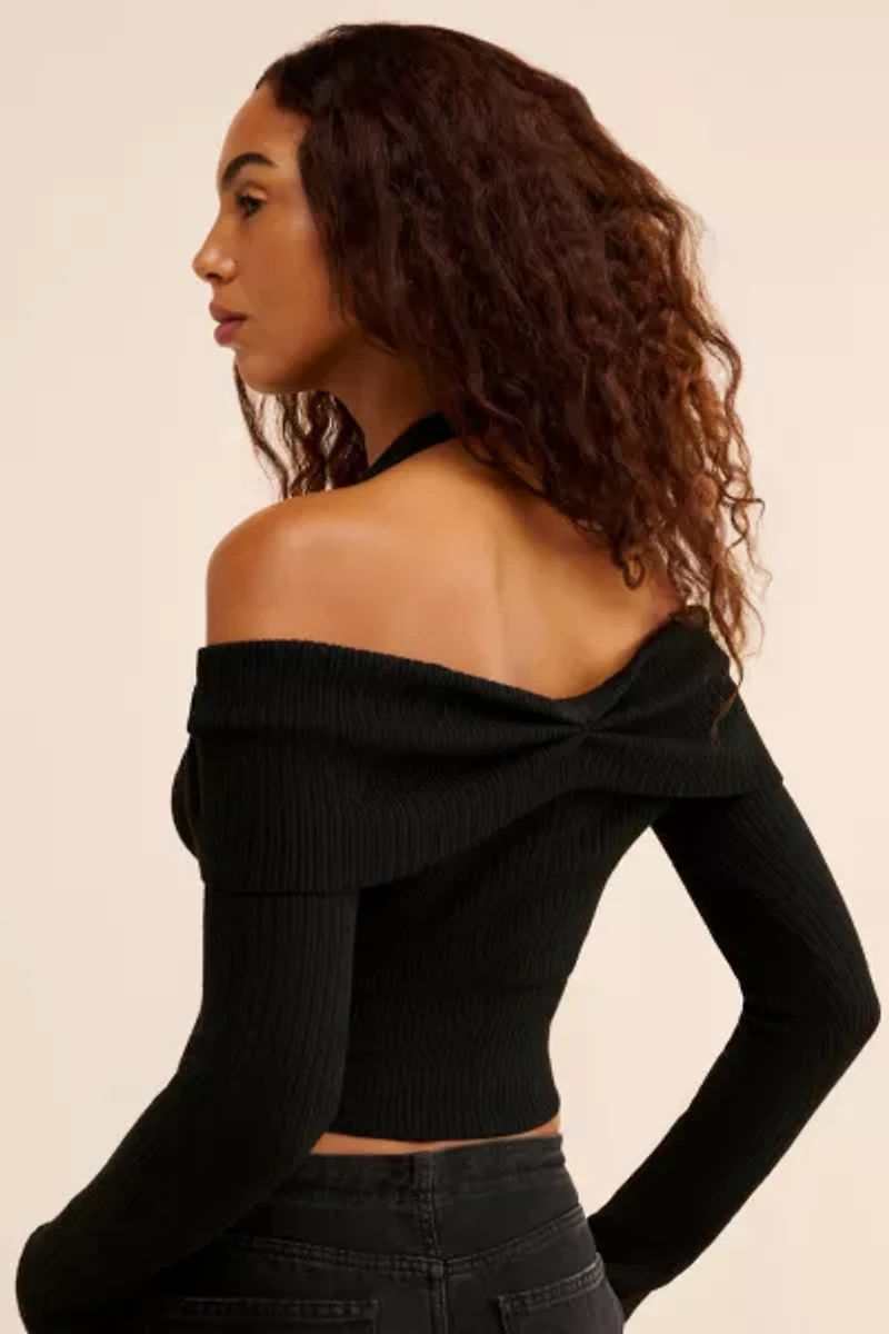 Devon Cold Shoulder Sweater